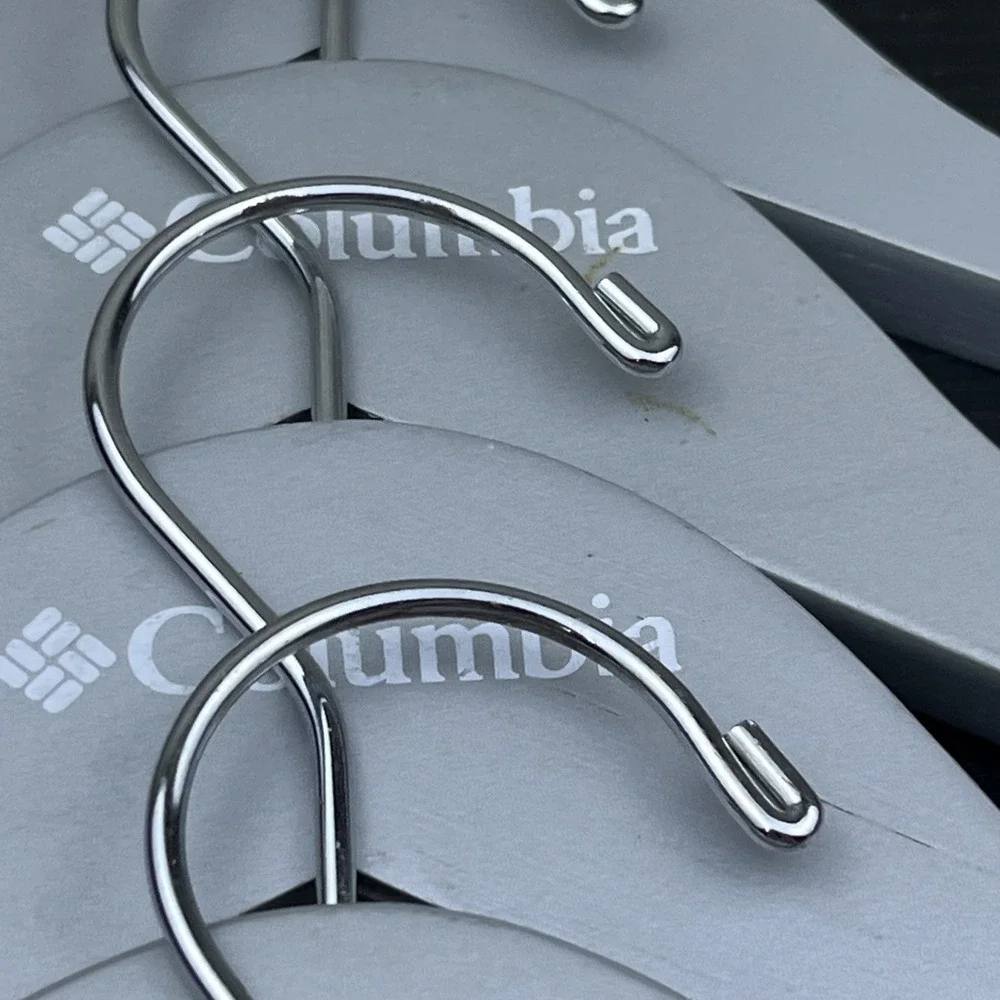 Columbia Sportswear Company Wooden Clothes Hangers Gray Set‎ of 5
